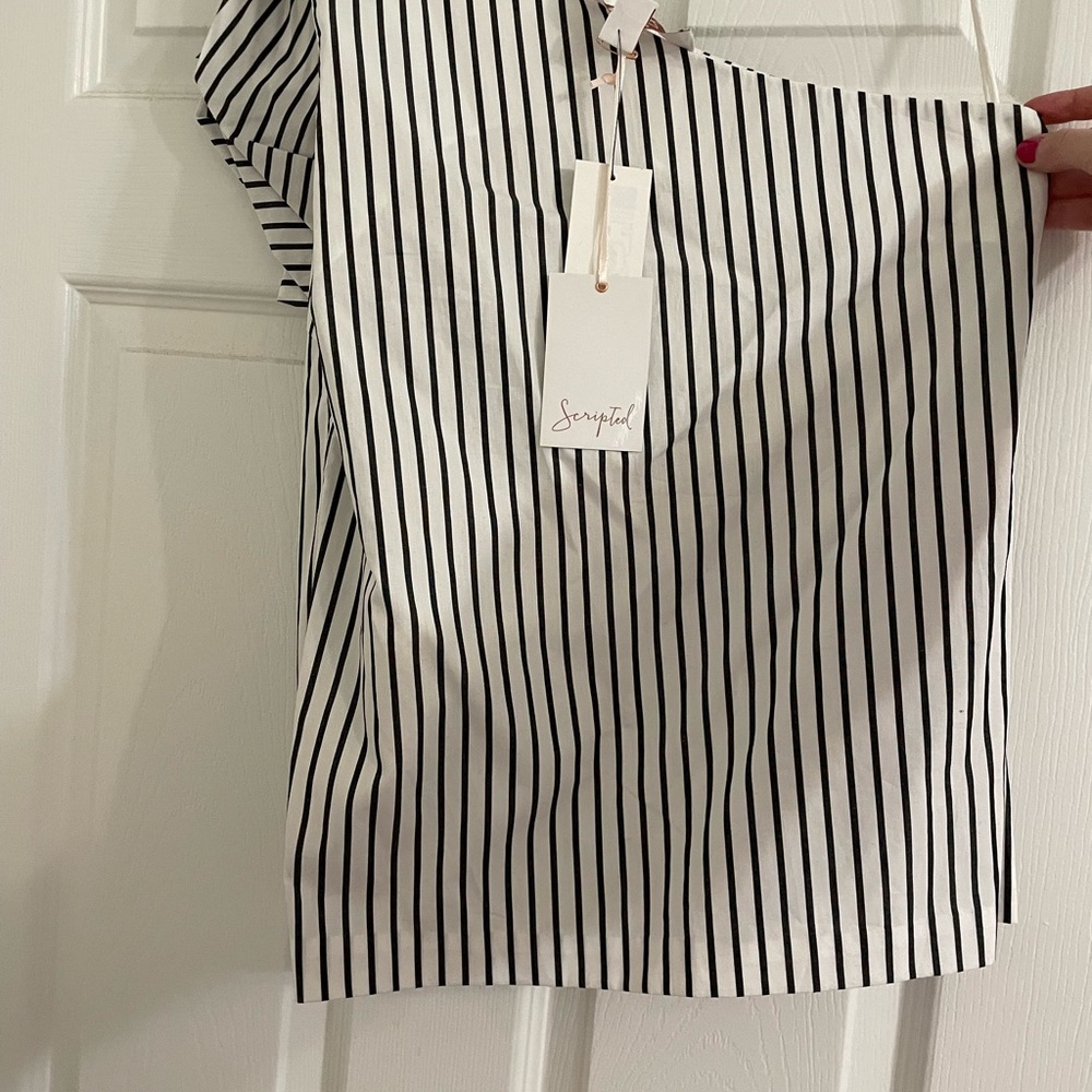 scripted m blouse nwt - Picture 4 of 4